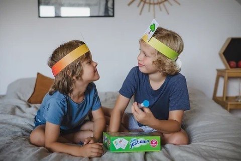 Gra Kim Jestem? Promatek Gra Kim Jestem? Promatek