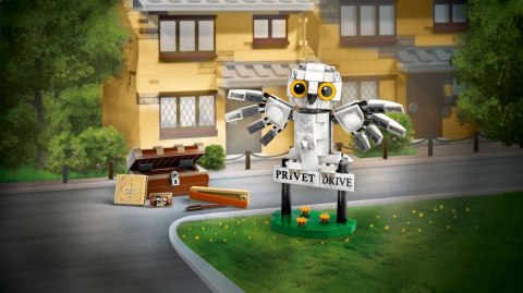Klocki Harry Potter 76425 Hedwiga z wizytą na ul. Privet Drive 4 LEGO Klocki Harry Potter 76425 Hedwiga z wizytą na ul. Privet Drive 4 LEGO