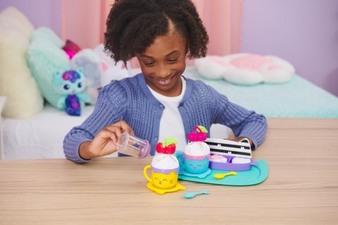Zestaw figurek Koci Domek Gabi Posypkowe Święto Spin Master Zestaw figurek Koci Domek Gabi Posypkowe Święto Spin Master
