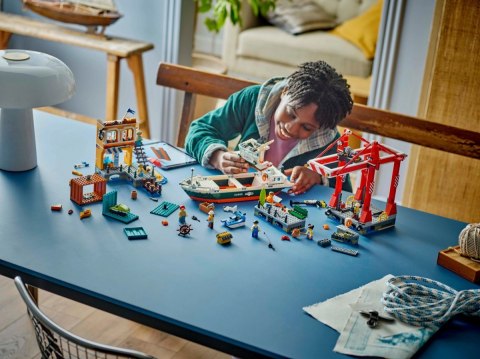 Klocki City 60422 Nadmorski port ze statkiem towarowym LEGO Klocki City 60422 Nadmorski port ze statkiem towarowym LEGO