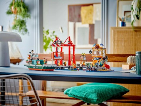 Klocki City 60422 Nadmorski port ze statkiem towarowym LEGO Klocki City 60422 Nadmorski port ze statkiem towarowym LEGO