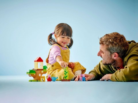 Klocki DUPLO 10431 Peppa Pig Ogród i domek na drzewie Peppy LEGO Klocki DUPLO 10431 Peppa Pig Ogród i domek na drzewie Peppy LEGO