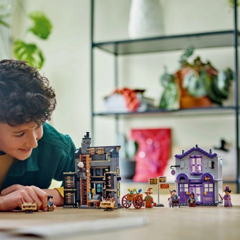 Klocki Harry Potter 76439 Sklepy Ollivandera i Madame Malkin LEGO Klocki Harry Potter 76439 Sklepy Ollivandera i Madame Malkin LEGO