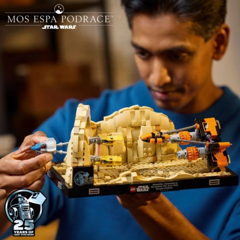 Klocki Star Wars 75380 Diorama: Wyścig ścigaczy w Mos Espa LEGO Klocki Star Wars 75380 Diorama: Wyścig ścigaczy w Mos Espa LEGO