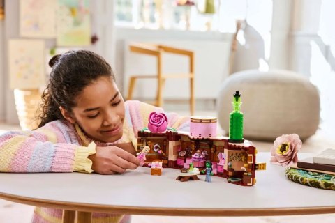 Klocki Wicked 75683 Akademik Glindy i Elphaby LEGO Klocki Wicked 75683 Akademik Glindy i Elphaby LEGO