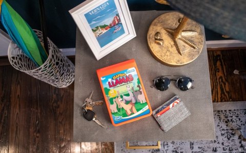 Gra Flip & Play Skaczące lamy Ravensburger Polska Gra Flip & Play Skaczące lamy Ravensburger Polska