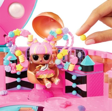 Zestaw laleczek L.O.L. Surprise Hair Beads Salon MGA Zestaw laleczek L.O.L. Surprise Hair Beads Salon MGA