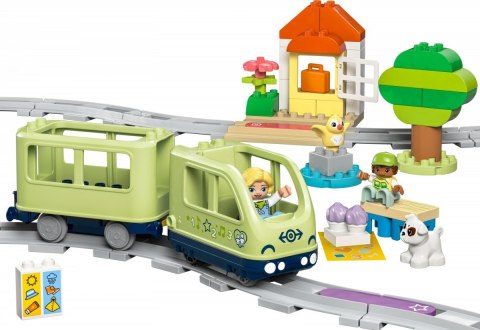 Klocki DUPLO 10427 Przygoda z interaktywnym pociągiem LEGO Klocki DUPLO 10427 Przygoda z interaktywnym pociągiem LEGO