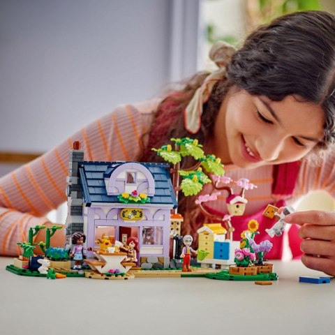 Klocki Friends 42669 Dom pszczelarzy i kwiatowy ogród LEGO