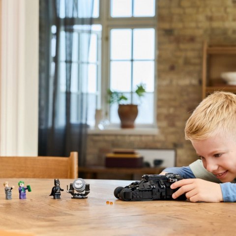 Klocki Super Heroes 76303 Tumbler Batmana kontra Dwie Twarze i Joker LEGO Klocki Super Heroes 76303 Tumbler Batmana kontra Dwie Twarze i Joker LEGO