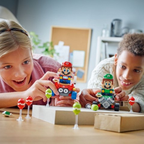 Klocki Super Mario 72034 Mario Kart - Baby Mario kontra Baby Luigi LEGO Klocki Super Mario 72034 Mario Kart - Baby Mario kontra Baby Luigi LEGO