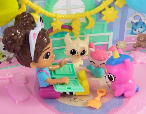 Zestaw figurek Koci Domek Gabi Opieka nad kotkiem Spin Master Zestaw figurek Koci Domek Gabi Opieka nad kotkiem Spin Master