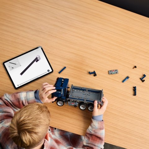 Klocki Technic 42203 Wywrotka z przechylaną skrzynią LEGO Klocki Technic 42203 Wywrotka z przechylaną skrzynią LEGO