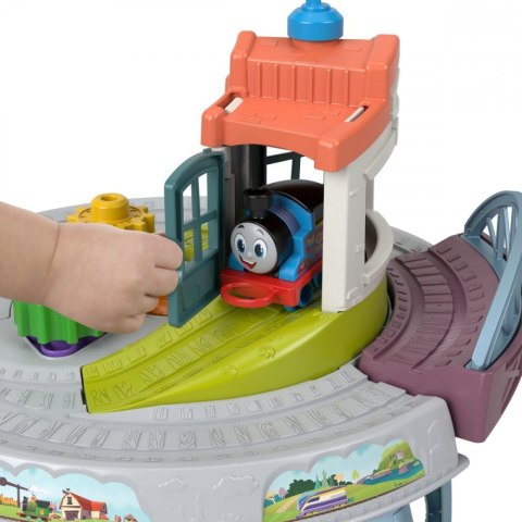 Kolejkowy stolik do zabawy Tomek i Przyjaciele Fisher Price