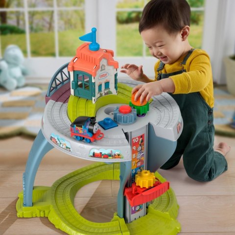 Kolejkowy stolik do zabawy Tomek i Przyjaciele Fisher Price