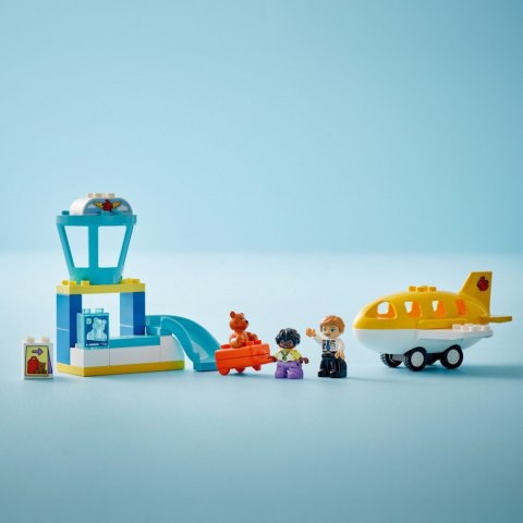 Klocki DUPLO 10443 Pierwszy raz: Na lotnisku LEGO Klocki DUPLO 10443 Pierwszy raz: Na lotnisku LEGO