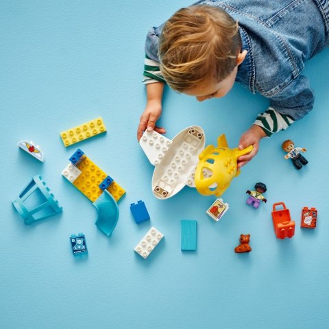 Klocki DUPLO 10443 Pierwszy raz: Na lotnisku LEGO Klocki DUPLO 10443 Pierwszy raz: Na lotnisku LEGO