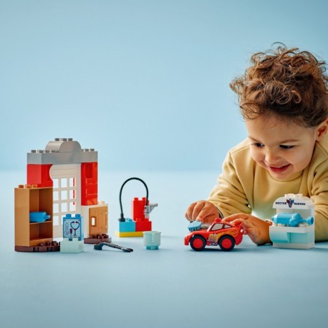 Klocki DUPLO Disney 10456 Wizyta McQueena w warsztacie Wójta LEGO Klocki DUPLO Disney 10456 Wizyta McQueena w warsztacie Wójta LEGO