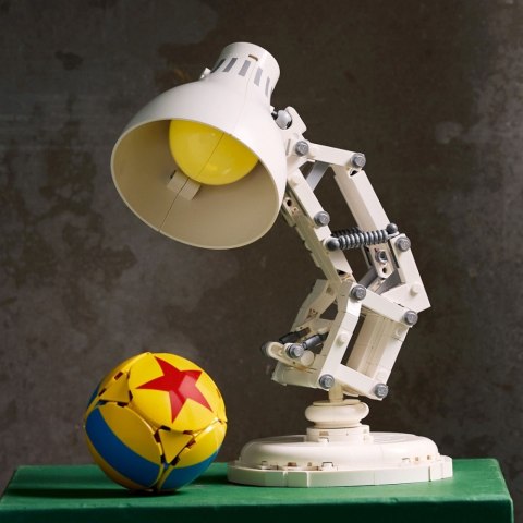 Klocki Disney 21357 Disney Pixar Luxo Jr. LEGO Klocki Disney 21357 Disney Pixar Luxo Jr. LEGO