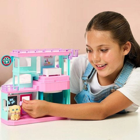 Zestaw Little Live Pets Families - Klinika Cobi Zestaw Little Live Pets Families - Klinika Cobi