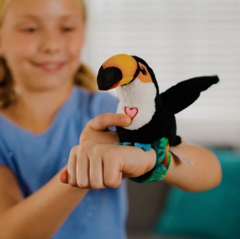 Maskotka interaktywna Happy Yappers Wesołe gadułki - Tukan Cobi