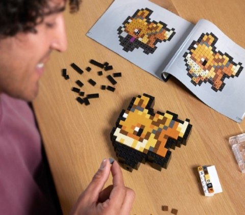Klocki MEGA Pokemon Pixel Eevee Mega Bloks