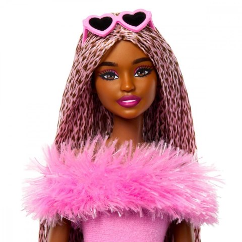Lalka Barbie Deluxe Style 4 Różowy komplet z futerkiem Mattel