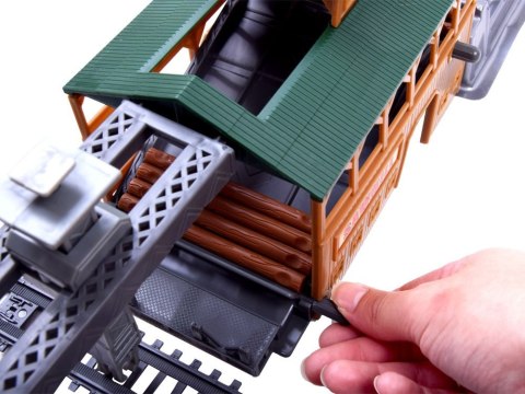 JOKOMISIADA Kolejka pociąg towarowy z wagonami i stacją RC0507