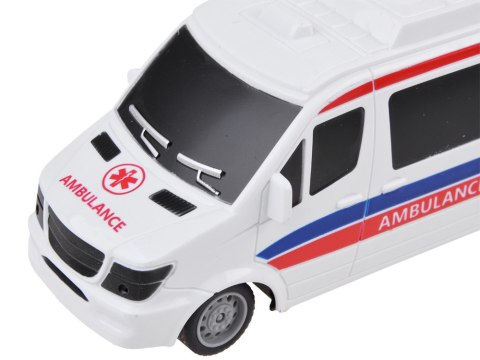 JOKOMISIADA Auto Sterowane Karetka Ambulans na pilot RC0607