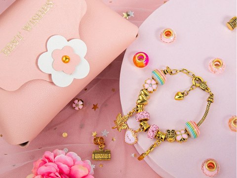 JOKOMISIADA Zestaw do robienia bransoletek koraliki zawieszki charmsy ZA4692