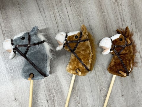 JOKOMISIADA Hobby Horse Koń na patyku Dźwięk galopu i rżenia + ruchomy pysk ZA5442
