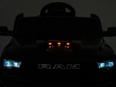 JOKOMISIADA Auto na akumulator elektryczne RAM pickup dla dziecka 4x4 + pilot PA0322