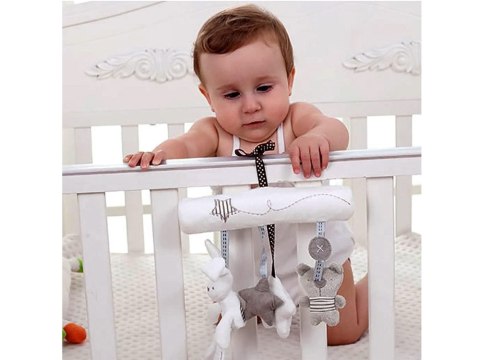 JOKOMISIADA Urocza miękka zawieszka do wózka łóżeczka grzechotka melodyjka ZA5714