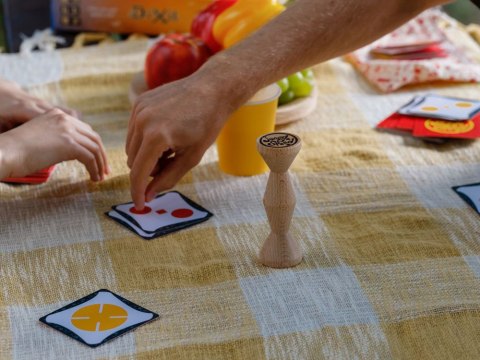 Rebel Rebel Dynamiczna gra karciana Jungle Speed Eco - zręcznościowa GR0751