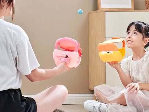 JOKOMISIADA Zestaw sportowy - gra zręcznościowa Wyrzutnia KACZKA + 4 piłki ZA5604