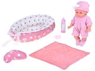 JOKOMISIADA Lalka Bobas z Łóżeczkiem w Różowym Ubranku Niemowlak ZA5855