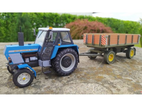 JOKOMISIADA Model kolekcjonerski do sklejania TRAKTOR Zetor Crystal 8011 1:32 ZA5889