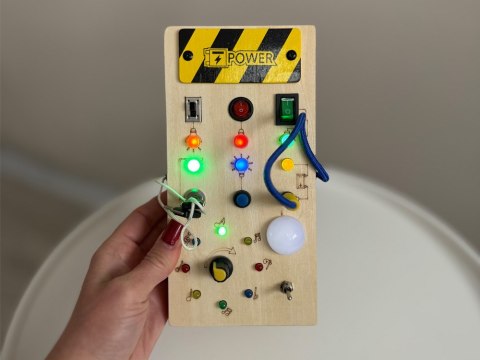 JOKOMISIADA Drewniana TABLICA manipulacyjna Montessori - elektryczne diody LED ZA5944