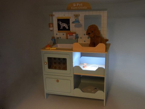 JOKOMISIADA Drewniany szpital dla zwierząt Weterynarz dla dzieci piesek pluszowy ZA5939