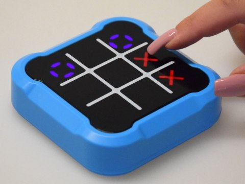 JOKOMISIADA Elektroniczna gra logiczna 4w1 Kółko Krzyżyk Memory GR0775