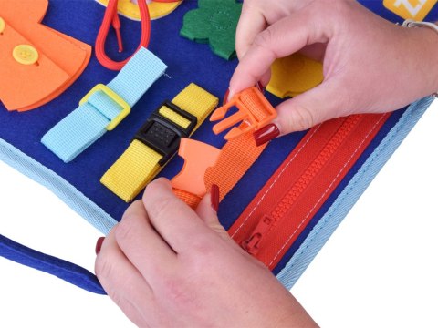 JOKOMISIADA Materiałowa książeczka manipulacyjna edukacyjna + tablica markery ZA6024