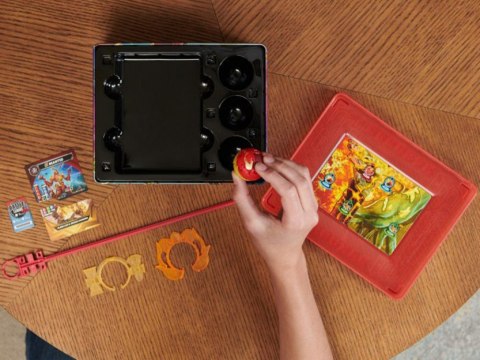 Mattel Bakugan-puszka kolekcjonerska z figurkami i kartami ZA5994