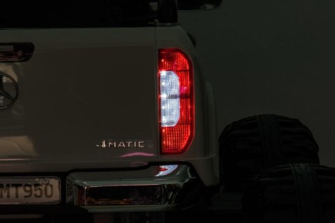 LEAN CARS Auto Na Akumulator Mercedes DK-MT950 4x4 Biały