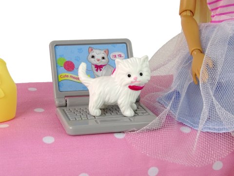 LEAN Toys Lalka Anlily w Sypialni Akcesoria Meble Dla Dzieci