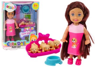 LEAN Toys Mini Laleczka Długie Włosy Sukienka Trzy Pieski Legowisko