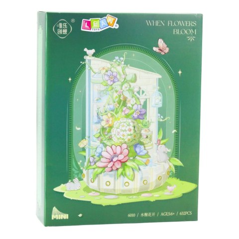 LEAN Toys Klocki Konstrukcyjne Kompozycja Kwiatowa Z Wieżą Światła LED 632 el.