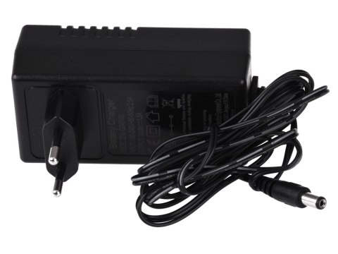 Producent niezdefiniowany Ładowarka do autek na akumulator 24V1500mA bolec SERA104