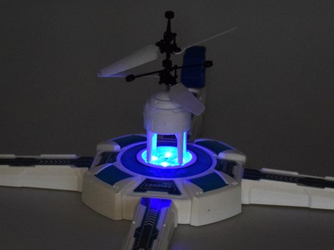 JOKOMISIADA Gra zręcznościowa LATAJĄCY DRON - stacja lotnicza ZA5306