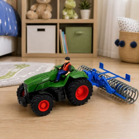 LEAN Toys Traktor z Wałem Rolniczym i Rolnikiem Zdalnie Sterowany RC Zielony 1:24