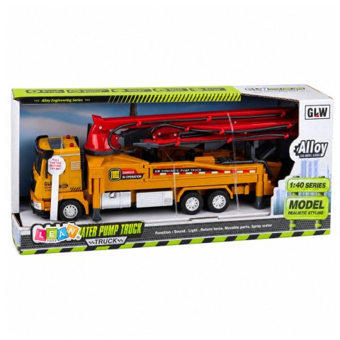 LEAN Toys Ciężarówka z Pompą Do Betonu Napęd Światła Dźwięki Woda 1:40
